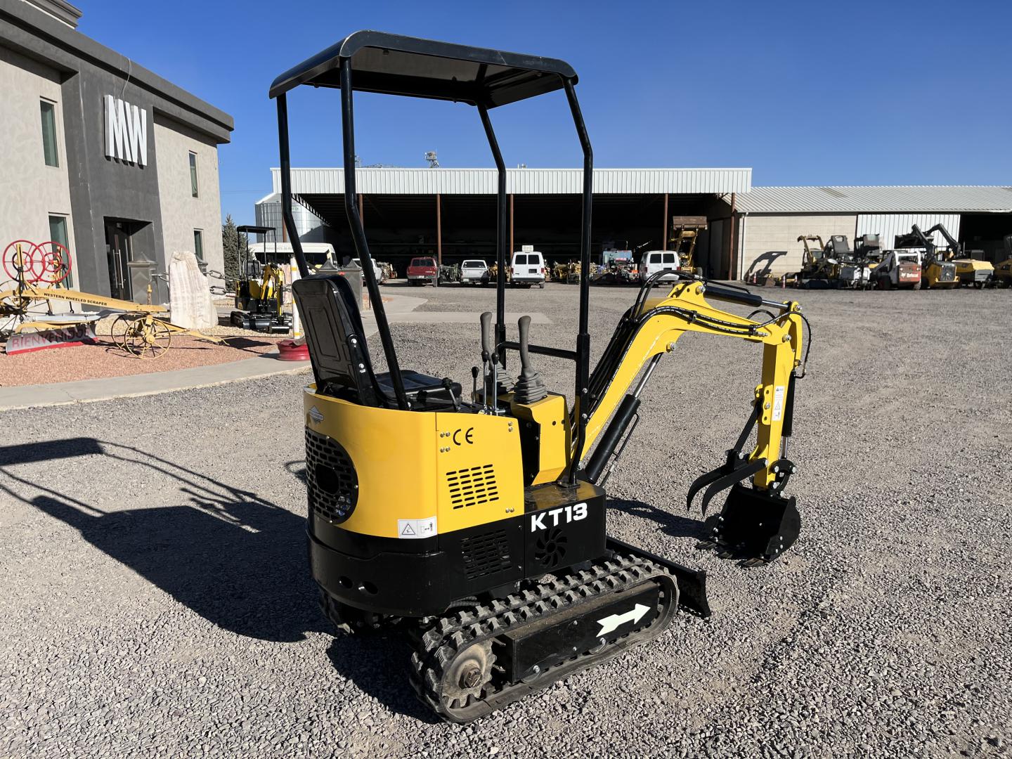 ./imagenes/INVOICE/2019/17384/MINIEXCAVADORA KOTA KT13 (5).JPG